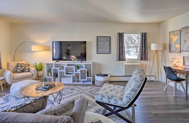 Welcoming Bismarck Apartment in Heart of Town