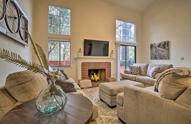 Well-Appointed Condo Across Street from UC Davis!