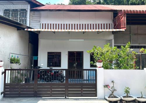 Wenya Elegant Homestay 大丸文雅名宿