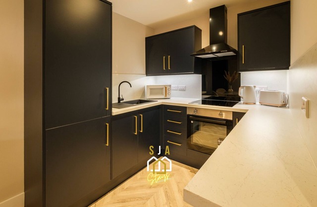 West End Retreat-SJA Stays-2 Bed Self Contained