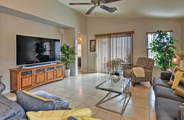 West Phoenix Home: Hike, Dine & Golf Nearby!
