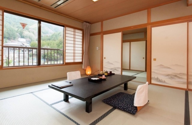 West Wing Japanesestyle room 125 tatami mats /Minamitsurugun Yamanashi