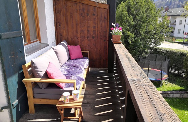 Wetterstein - Comfortable apartment with 2 balconies and a wonderful mountain view