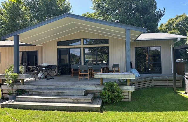 Whangapoua by the beach