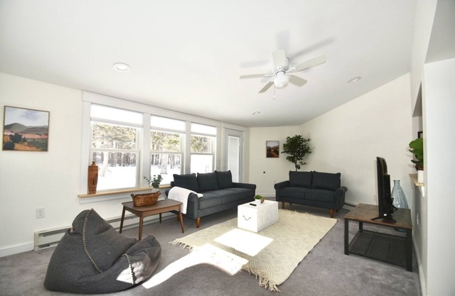 Whispering Pine 3BR 2Bath In Central Brunswick& Topsham