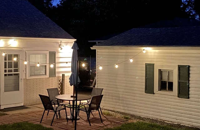 Whole House with big back yard and comfy beds!