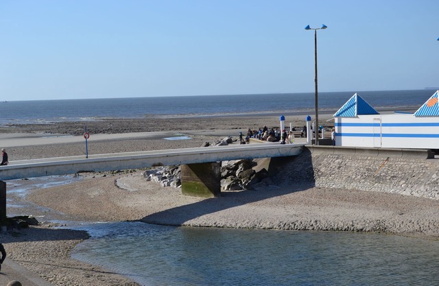 Wimereux, Sea view, WIFI, PARKING, "les pieds dans l'eau" 1 bedroom+cabin area