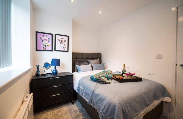 Windmill House Apt 4 - Comfortable - Clean - Stylish