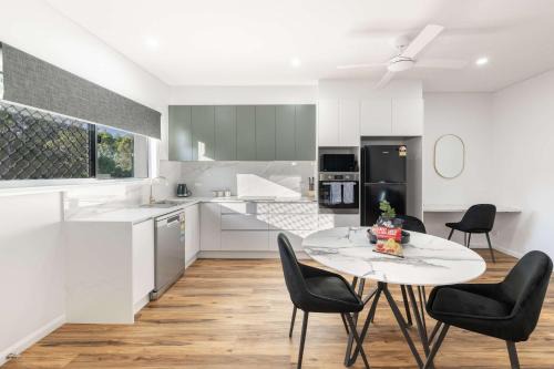 Windsor Charm - Unit Two