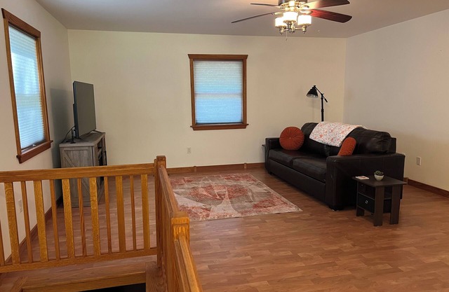 Wine Country Suite A - Wine, Hike, Bike & More!