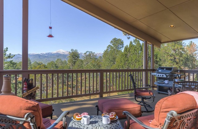 Wine & Wilderness: MTN Luxe Chalet/Hot Tub/Views