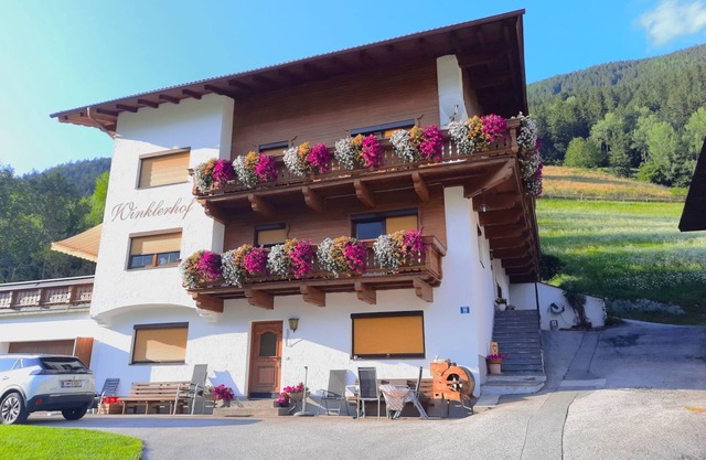 Winklerhof - Bergblick by Interhome