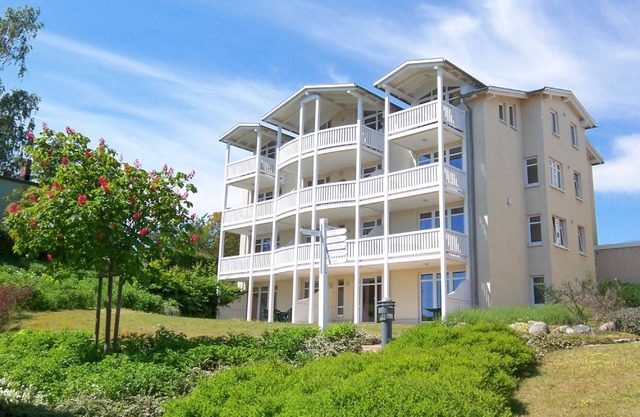 With sea view and balcony, use of swimming pool and sauna - Sea view apartment 17