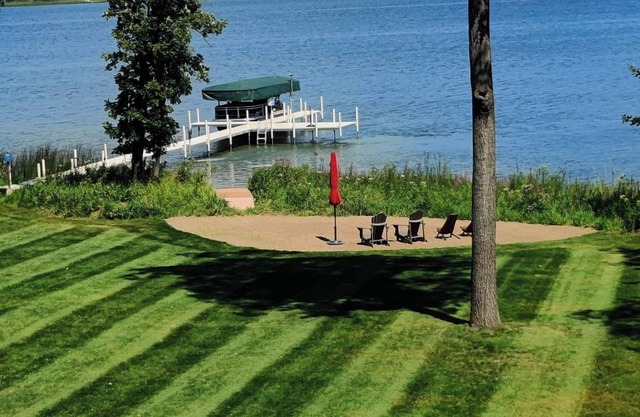 Wolf Trail Lodge - Lakefront Retreat on N Long Lake near State Trails