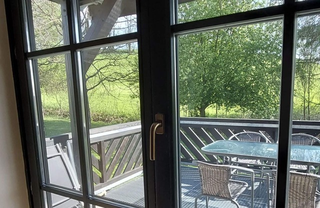 Wonderful private villa for 7 guests with pool, WIFI, TV, terrace, pets allowed and parking