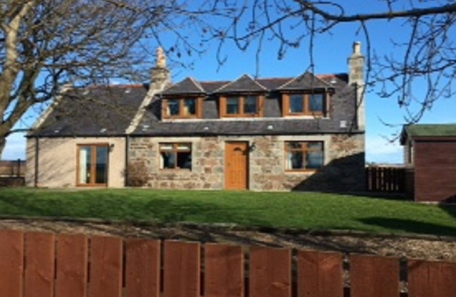 Wonderful 5 bedroomed home in rural Aberdeenshire