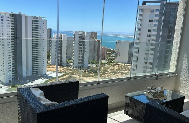 WONDERFUL NEW fully equipped apartment