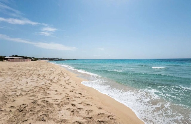 Wonderful private villa for 5 guests with A/C, TV and pets allowed