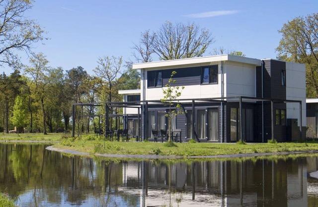 Wonderful private villa for 10 guests with WIFI, pool, TV, terrace and parking