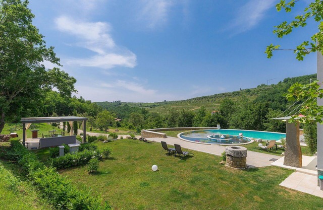 Wonderful private villa for 6 people with private pool, A/C, WIFI, terrace, pets allowed and par.