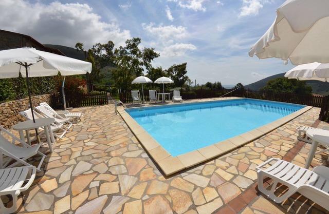 Wonderful private villa for 8 guests with WIFI, pool, TV, terrace and parking