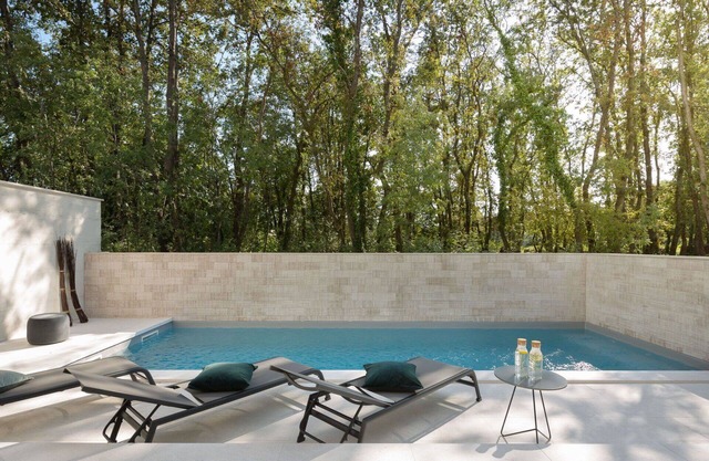 Wonderful villa for 10 guests with WIFI, private pool, A/C, TV, terrace and parking