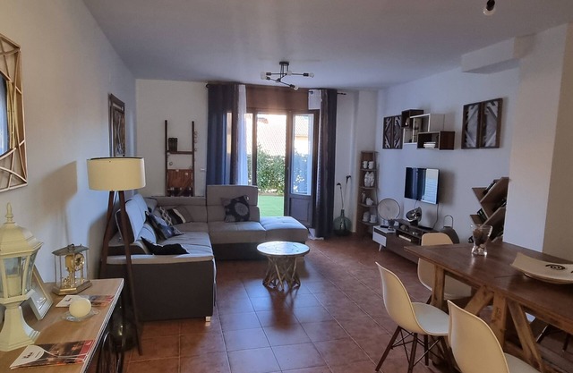 Wood, Wine and Golf.