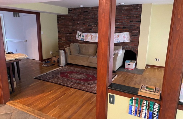 Wooded privacy convenient to downtown DC and Bethesda. Family spacious!