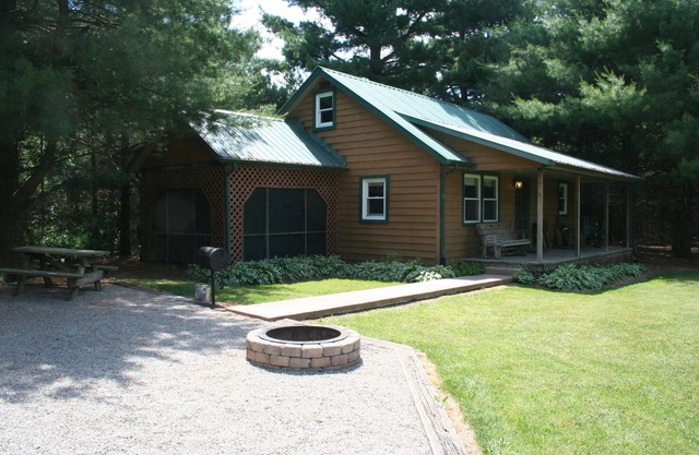 Woodland view-Cedar Cottage
