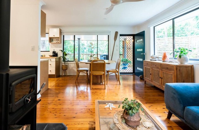 Woodlands Seaside - An Avoca Beach Retreat with Separate Studio