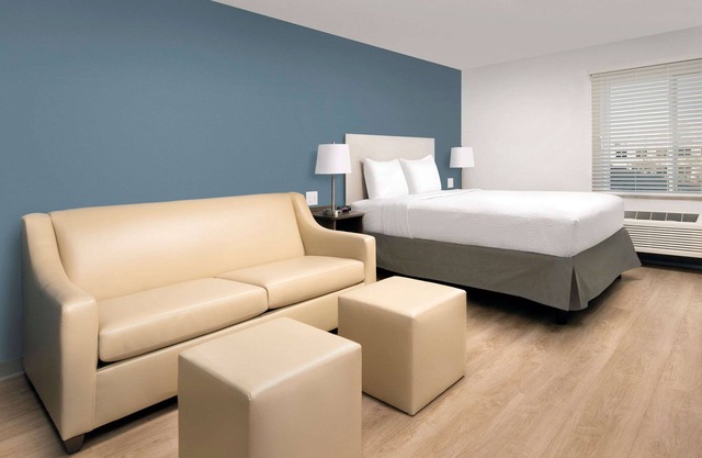 WoodSpring Suites Toledo Maumee