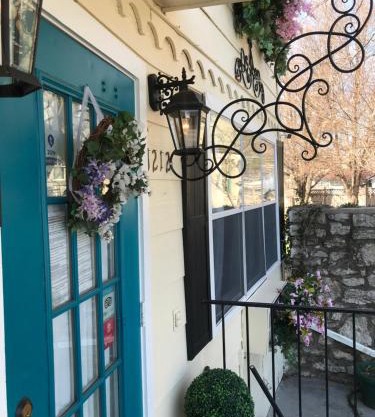 Woodstock Inn Bed & Breakfast