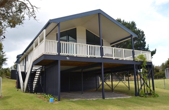 Woorak11 -beautiful three bedroom, two bathroom home