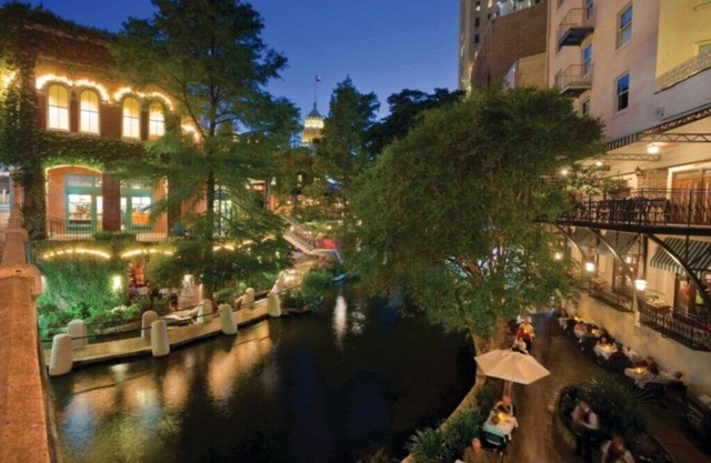 Wyndham Riverside Suites - 2 Bedroom Condo