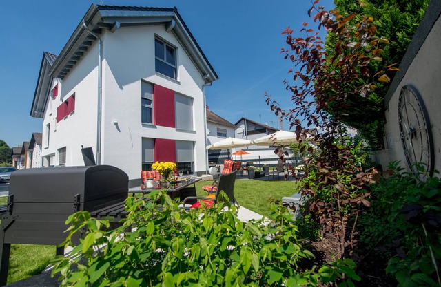 XXL domicile for up to 30 people: central group vacation between Frankfurt and Heidelberg