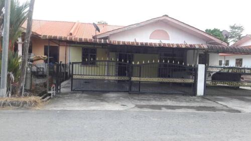 Yanzz Homestay