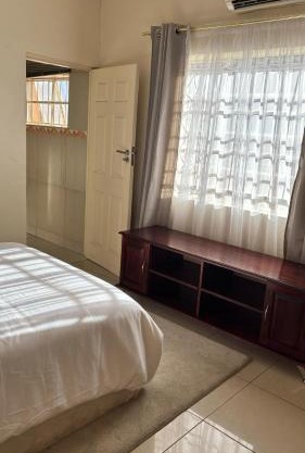 Yaseens B&B