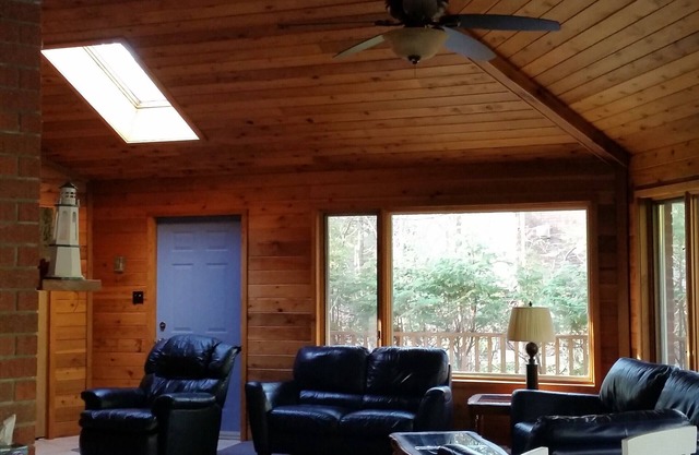 year round beautiful open concept one floor