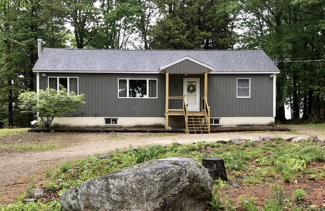 Year-Round Home with access to Beautiful Sunrise Lake, Beach, and Winter Fun!
