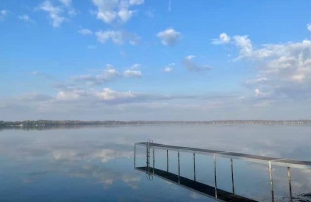 Year round lake home - steps from the water