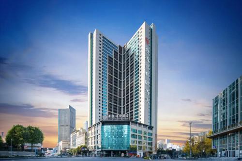Yinxitang Suites Hotel, Chengdu Chunxi Road, Luomashi Subway Station