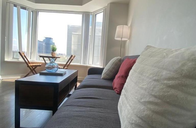 Yorkville Apartments