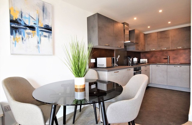 Your Apartment | Bristol Brunel Loft - No.1