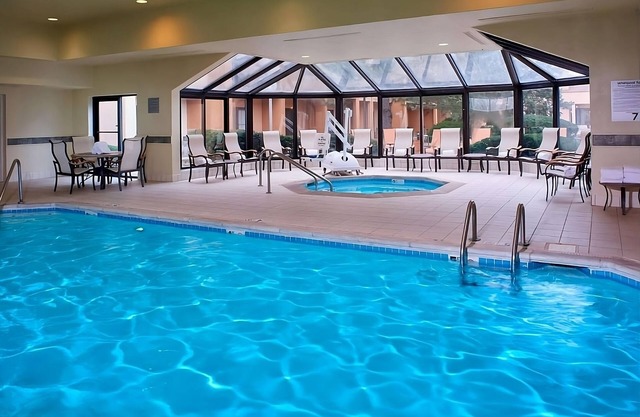 Your Gateway to Kansas City Thrills! 3 Relaxing Units! Pets Allowed