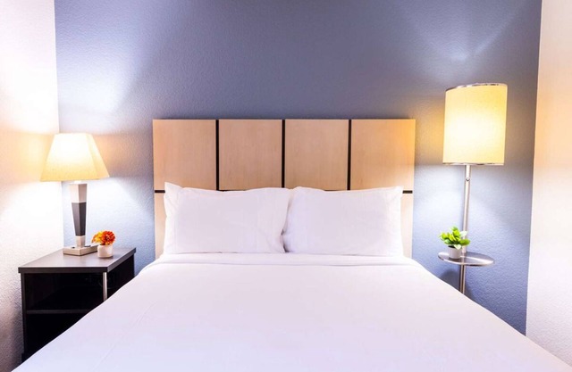 Your Home Away From Home! Pet-Friendly Stay with Kitchenette!