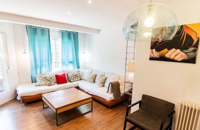 Your intimate and bright apartment | Madrid RIO