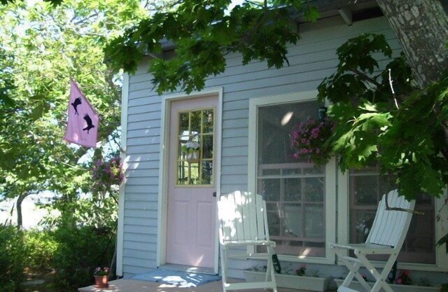 Your own private island! Rustic and close to Nature.