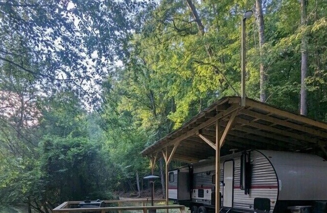 Your Tallapoosa River Hideaway! Book your family Camping trip!