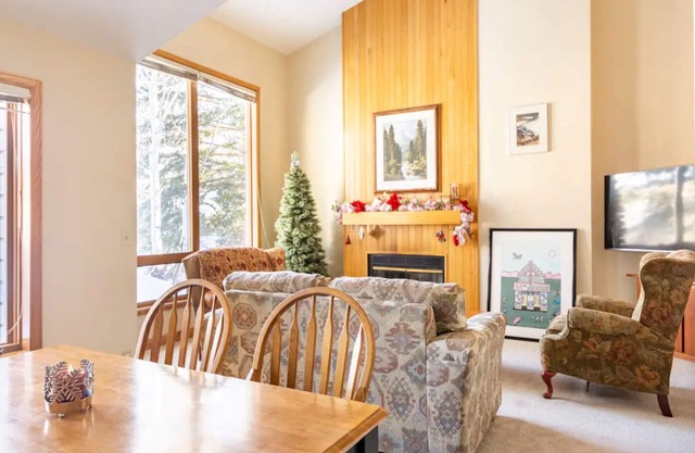 ✅ Your Vail Ski Cabin! Just Minutes to Vail, BC