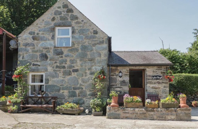 Ysgubor Newydd